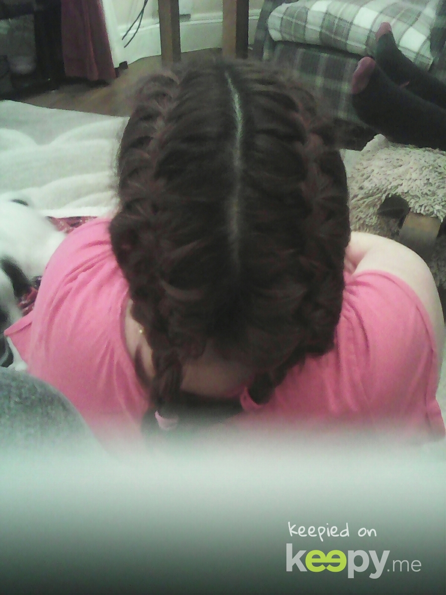 doing Mandy's hair lol  » Keepy.me